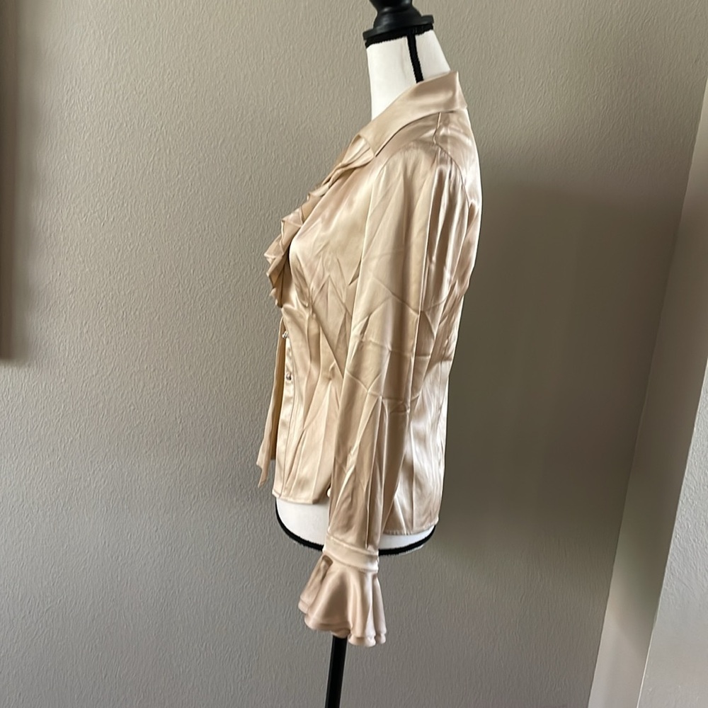 St. John silk Ruffled Long Sleeve button up Blouse champagne crystal buttons - Picture 6 of 17